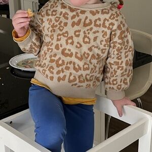 GAP animal print heavy weight sweater size 2T